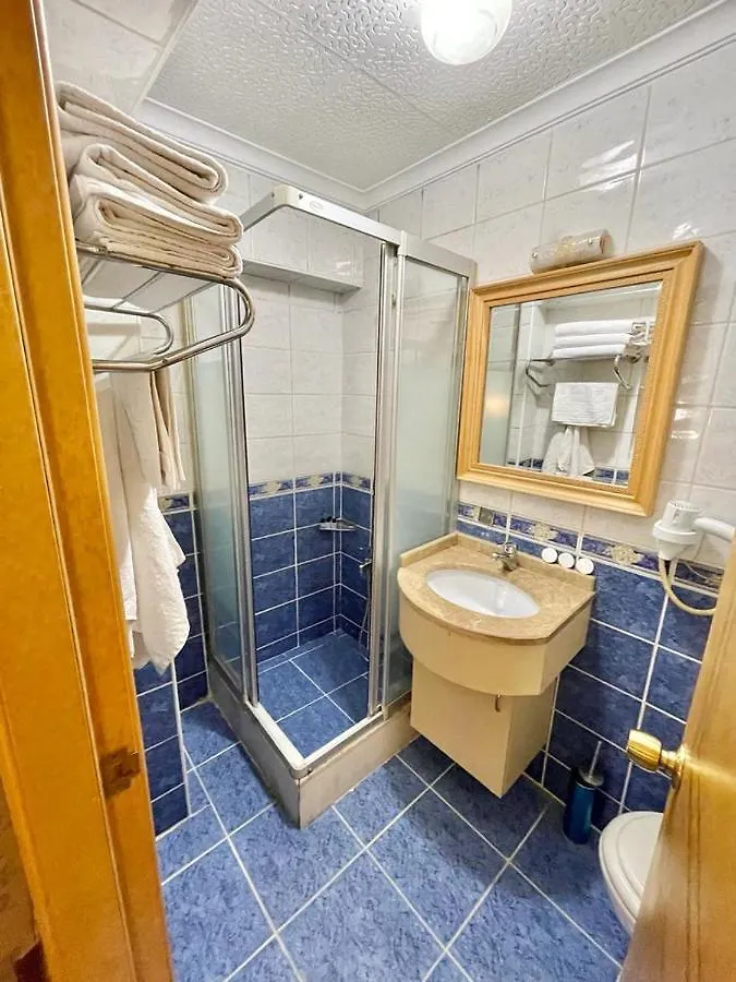 Taksim Prince Hotel Istanbul 0*,